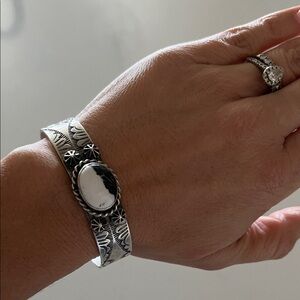 Native made SS White Buffalo Cuff Bracelet
